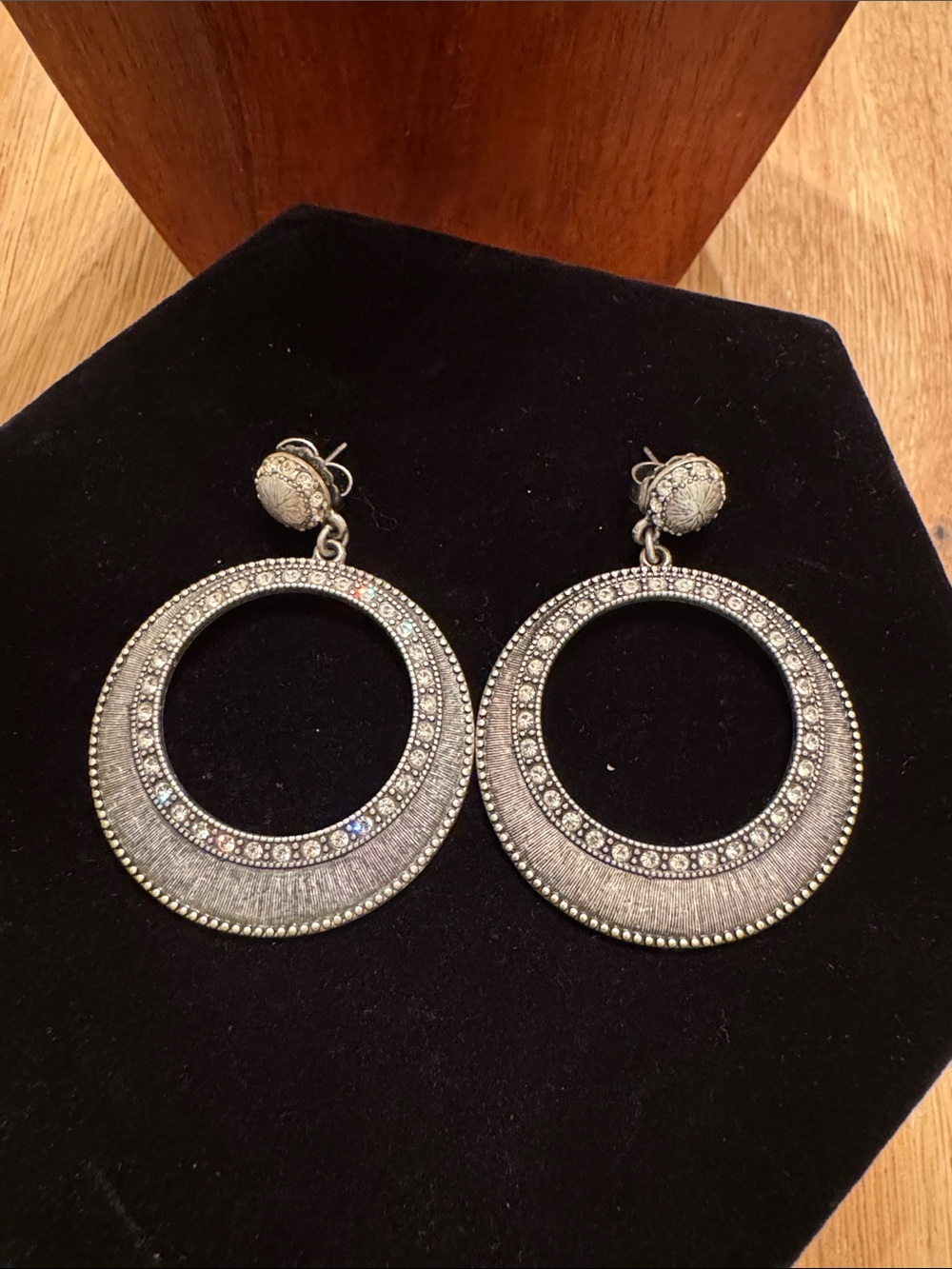Vintage-Inspired Silver Hoop Drop Earrings - Women Jewelry